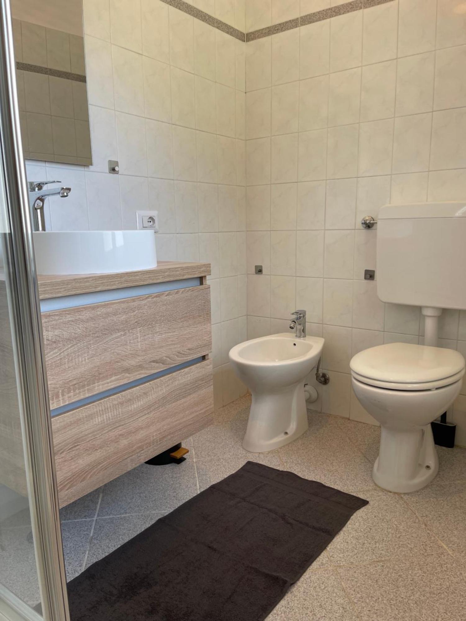 Private Loft La Rocchetta, Maggiore Angera